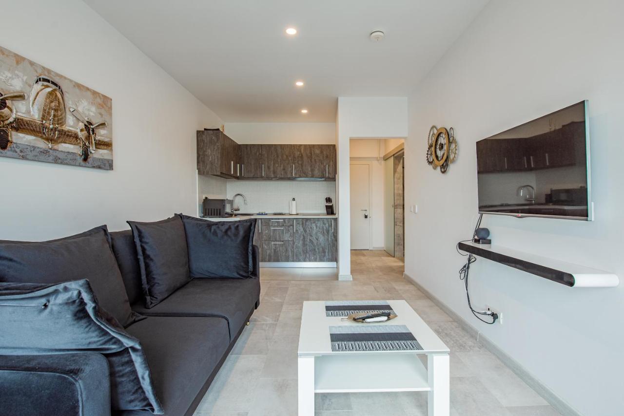 Cozy Penthousestudio Cityview W12 Bukarest Exterior foto