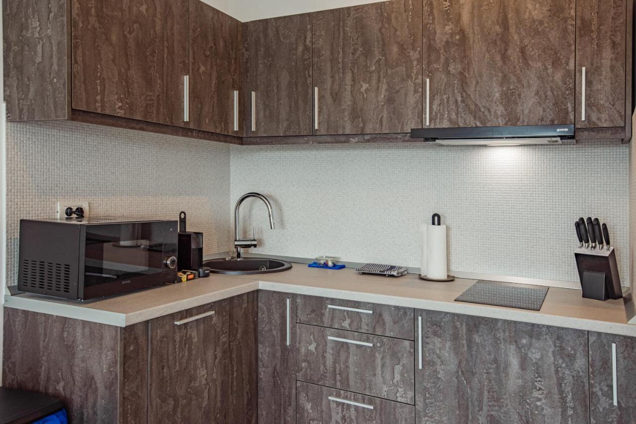 Cozy Penthousestudio Cityview W12 Bukarest Exterior foto